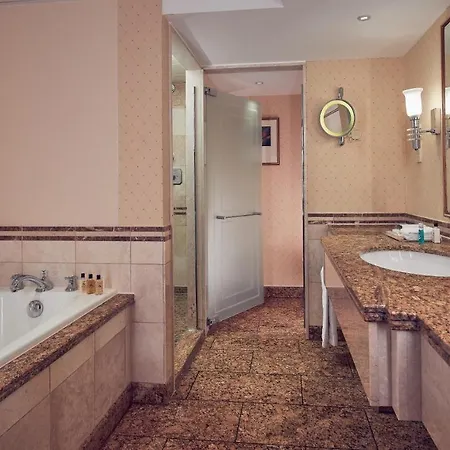 Hotel Intercontinental Frankfurt, An Ihg 5*