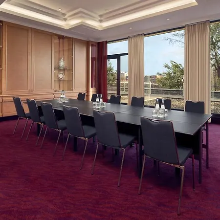 Intercontinental Frankfurt, An Ihg