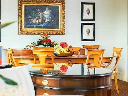 Intercontinental Frankfurt, An Ihg